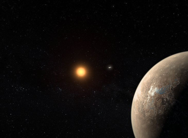 A study of the radio emission of Proxima Centauri, the closest planetary system, opens a new path for the study of exoplanets
